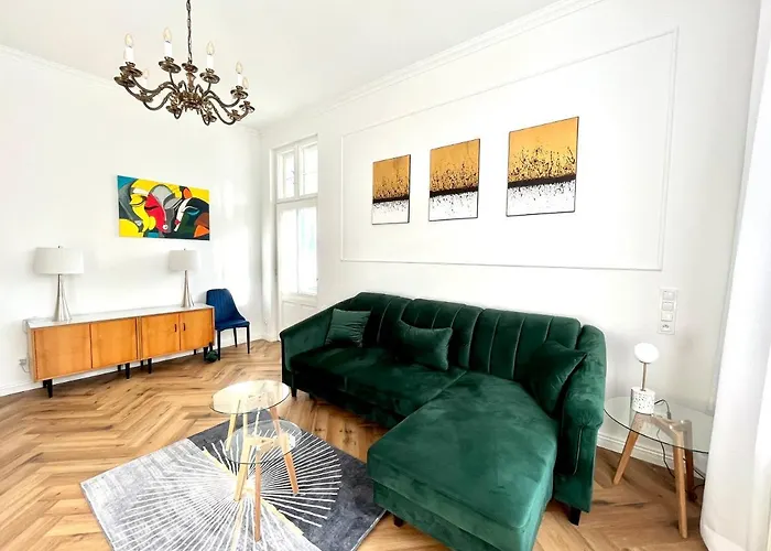 Agapella y- Fiszera 350M From The Beach, Free Parking